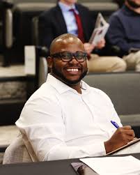 Terriers with big ideas!💡 At the ninth annual Terrier Startup Challenge,  students pitched their business ideas for the chance to win funding.  #terriers #woffordcollege #terrierstartup