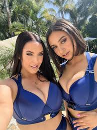 Hailey Rose Donates Hearse OnlyFans Tips - Truth or Fiction