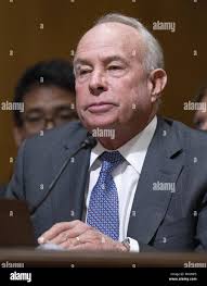 Andrew saul hi-res stock photography and images