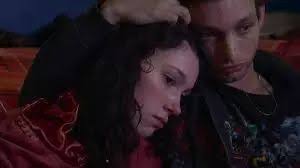 🎬 Para devorar la noche ✍️ Frank Padrón 🎞️ Eat the Night (Come la Noche),  que exhibe este domingo el Cine Club "Sin Fronteras", es un thriller  francés de los directores Jonathan