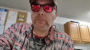 I was sitting here at work and got some inspiration to write a little  gospel song. This is what I came up with. First rough draft no music but u  get the