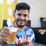 Ivo Brown comanda trio elétrico no último dia do Bloquinho de Verão