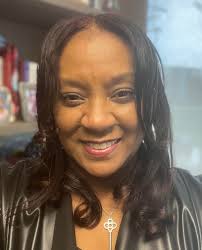 Felicia Starks's Instagram, Twitter & Facebook