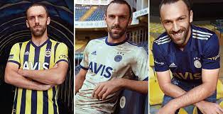 Fenerbahçe'nin 20/21 forması açıklanan transferler ile tam ayrıntılı paylaşılmasada görücüye çıkmıştı. Fenerbahce 20 21 Home Away Third Kits Released Footy Headlines