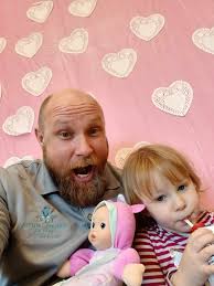 Our sweet girl cat HAZEL has been missing since late last night… i circled  the block a few times at night and have been calling her name all morning~  I think that