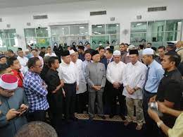 And private « less brother of wan hamat wan mahmood, haji. Update Deputy Prime Minister Dr Wan Azizah S Father Dies