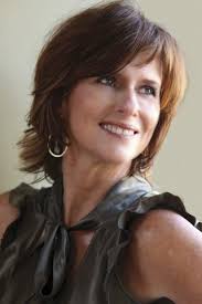 As retail shifts, this handbag company is forging new paths