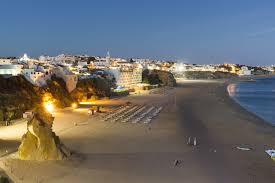Enter your dates and choose from 11,019 hotels and other. Albufeira Anticka Kraska Ktera Povstala Z Popela Portugalsko Na Svetadilech
