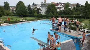 Solide Zahlen Kreis Giessen