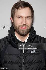 2,098 Shawn Thomas Photos & High Res Pictures