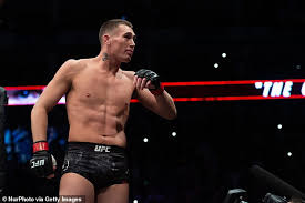 Darren till issued a hilarious response to a callout from fellow middleweight contender marvin vettori this afternoon on social media. Ufc Darren Till Has Been Left Destroyed After Retiring From Middleweight Against Marvin Vettori Ali2day
