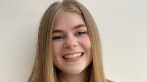 Sheffield student wins national award for innovative palliative care  research