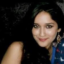 Deepa Sajnani's Instagram, Twitter & Facebook