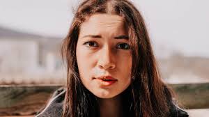 Clara beneytout nue ririko opened the door and had a