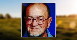 Kyle Ackley's Instagram, Twitter & Facebook