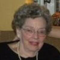 Faye Hoyt's Instagram, Twitter & Facebook