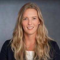 40+ perfiles de «Emma Oakley»