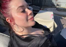 🩷Kiersten🩷 Transformation Coach (@kzeefitness) • Instagram photos and  videos