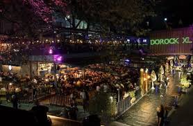 Bünyesinde breakfast, saloon, pub, bistro, stage ve boutique shop alanlarını bulunduran bir. Istanbul Un 5 I Bir Yerde Projesi Meydan Besiktas Acildi