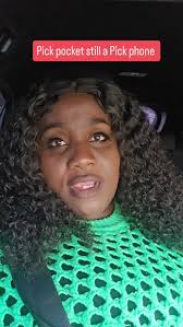 Becareful pick pocket still grabbing phone 📱