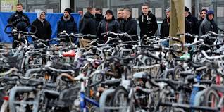 15 Rechtsgerichtete Demonstranten In Gottingen