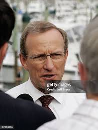 21 Bernie Hollewand Photos & High Res Pictures