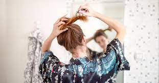 Baby Oil For Hair 8 Benefits Risks And More