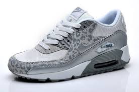 Nike Air Max 90 Classic Explosion Models Silver Lime Women 2 Jpg 750 498 Nike Air Max Outfit Nike Air Max 90 Women Nike Air Max