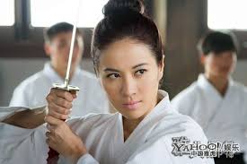 Ngẩn ngơ ngắm người đẹp Hoa ngữ tuốt kiếm oai phong (P1)