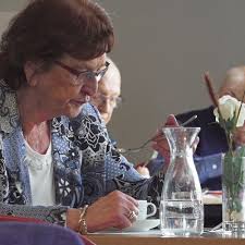 Bewoners Vondelflat na maaltijdrel: 'Het eten is lekker!'