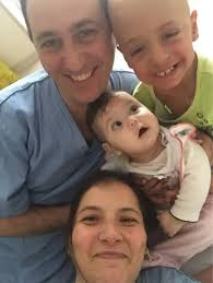 A luta de família palestina para vencer doença genética rara registrada  pela 1ª vez no Brasil