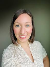 Emily Rabe's Instagram, Twitter & Facebook