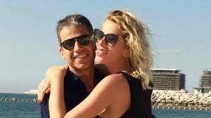 In rosa, invece, la marcuzzi, che ha. Alessia Marcuzzi E Il Marito Paolo Calabresi Marconi Si Sono Lasciati Gli Ultimi Gossip