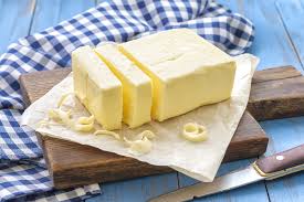 When i was a child margarine was white like lard,came in a plastic bag with an orange color button type in the middle of it. Butter Oder Margarine Vorteile Und Nachteile