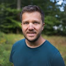 Jeannine Keller's Instagram, Twitter & Facebook