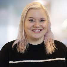 Alexa Lloyd's Instagram, Twitter & Facebook