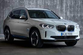 Based on the bmw 3 series or bmw clar platform, and now in its third generation. In Pictures The All Electric Bmw Ix3 Suv Arabianbusiness