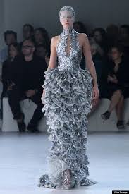 Alexander mcqueen is robustly defending itself against claims by an english bridal designer that the duchess of cambridge. Sarah Burton Alexander Mcqueen Ss12 Alexander Mcqueen Wedding Dresses Dresses Haute Couture Wedding Dress