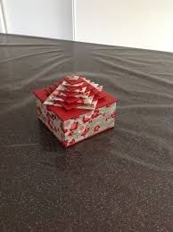Boite Sapin Marysearts Cartonnage Boite Artisanat En Carton Broderie En Papier Une masu est à l'origine une simple boîte carrée en bois dont on se servait pour mesurer la quantité de riz au japon. boite sapin marysearts cartonnage