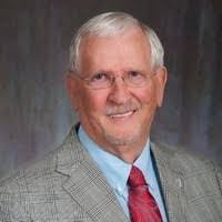 Leon Philpot's Instagram, Twitter & Facebook