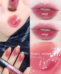 1 351 likes 12 comments honlinek honlinek on instagram 限時優惠 bobbi brown 唇蜜預訂 210 玫瑰豆沙色 高貴又溫柔 勁水潤比較滋潤可能要補多幾次預訂要先入數約1個禮拜有 口紅色 メイクのアイデア アイメイク