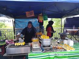 Ambil peluang untuk merakam gambar kenangan bersama keluarga. Tip Cadangan Makanan Anda Boleh Try Kalau Singgah Pasar Malam Cameron Highland Libur