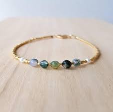 Dainty Green Moss Agate Gemstone Crystal Bracelet 18k Etsy In 2020 Green Gemstone Bracelet Gemstones Agate Gemstone