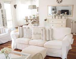 Il materiale ideale per i mobili è il legno naturale e il metallo forgiato. Arredamento Shabby Chic Moderno Community