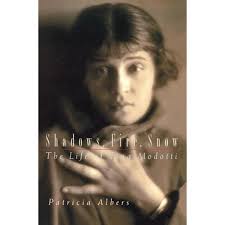 Amazon.com: Tina Modotti: 9783791389790: Martín, Isabel Tejeda, Ribalta,  Jorge, Cáliz, David, Branciforte, Laura, Natoli, Claudio: Books