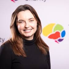 This morning. On my way to a very royal garden party. I always wanted to be  a princess, well for one day, I'm almost there ❤️