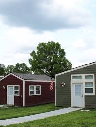 Tiny Houses For Homeless Veterans Veterans Community Project Homeless Housing Tiny House Homeless Veterans