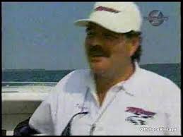 1998 38 Fountain test drive