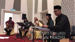 If you have a link to your intellectual property, let us know by. Aku Dia Dan Lagu Wann Rashidah Cover By Alun Tradisi Chords Chordify