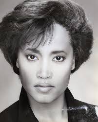 Donna Capozzi's Instagram, Twitter & Facebook